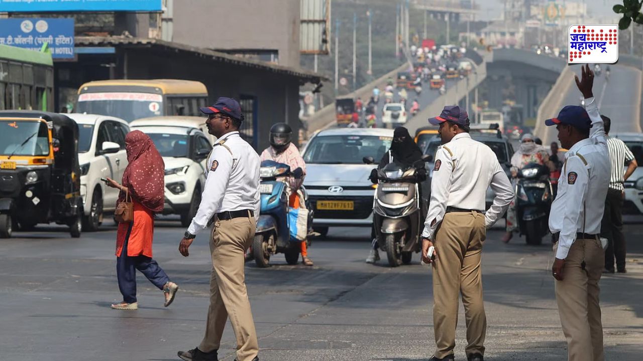 पुण्यातील सातारा रस्त्यावरील वाहतुकीत मोठे बदल; मेट्रोच्या कामामुळे दुगड चौकात सिग्नलमुक्त व्यवस्था, अवजड वाहनांना बंदी